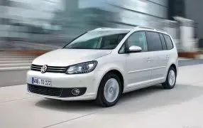 TOURAN 5 sittplatser