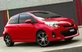 YARIS 3/5 dörrar