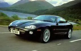 XK8 Coupé