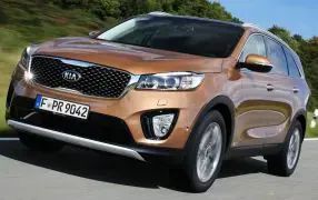 SORENTO 3 - 5 sittplatser