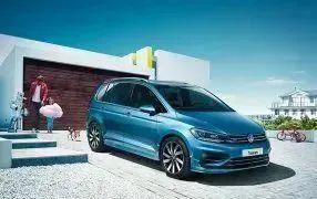 TOURAN 7 sittplatser