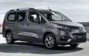 PROACE CITY kort 7 sittplatser