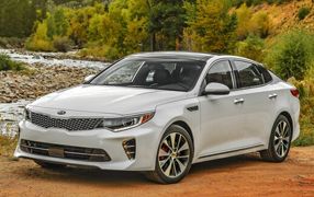 OPTIMA KOMBI PHEV