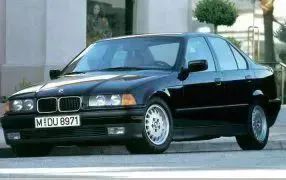3 E36 Sedan 5 dörrar med främre armstöd