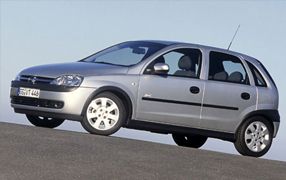 CORSA 3 dörrar